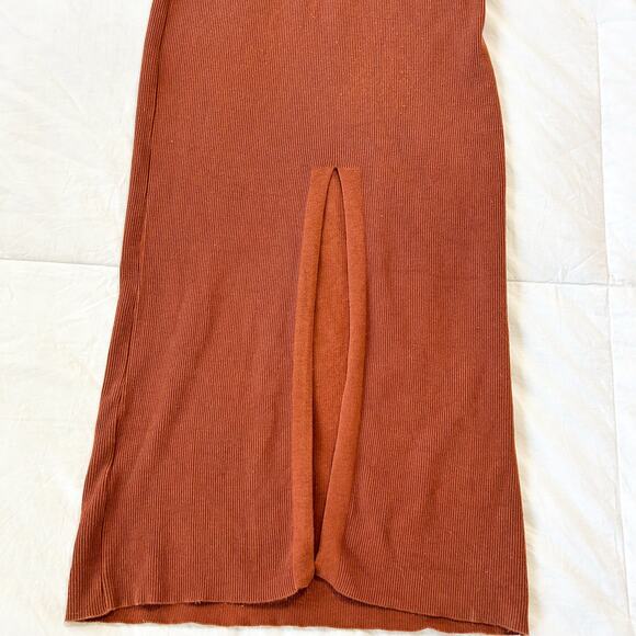 Dissh Rust Brown Ribbed Sleeveless Bodycon Maxi Dress Back Slit Women’s Size XS - Picture 7 of 7
